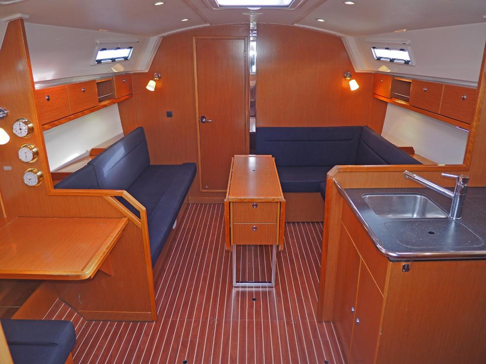 Salon, H&eacute;bergements